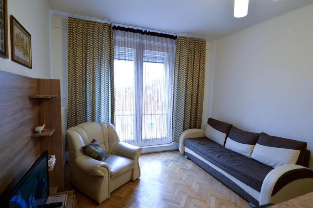 City Center Apartment 데브레첸 외부 사진